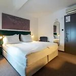 Hotel Mrak
